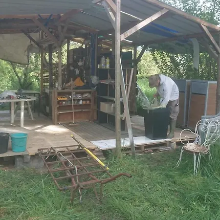 Yourte Rustique En Permaculture Creysse  Exterior foto